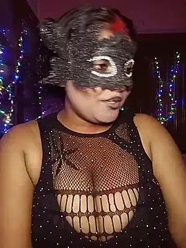Snapshot of Tiger_Tigress chatting on June 26, 2026, 8:14 pm Tiger Tigress online show from June 26, 2026, 8:14 pm