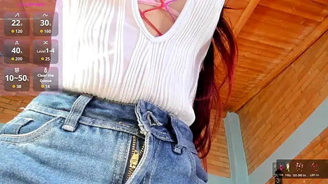 Snapshot of Emma_belley chatting on June 26, 2026, 7:09 pm Emma belley online show from June 26, 2026, 7:09 pm