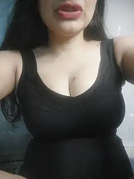 Snapshot of Ginni_01 chatting on July 25, 2026, 12:51 am Ginni 01 online show from July 25, 2026, 12:51 am