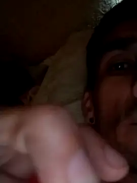Snapshot of Elperrotexxx chatting on July 15, 2026, 7:21 pm Elperrotexxx online show from July 15, 2026, 7:21 pm