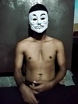 Snapshot of Captain002 chatting on June 13, 2026, 3:26 am Captain002 online show from June 13, 2026, 3:26 am