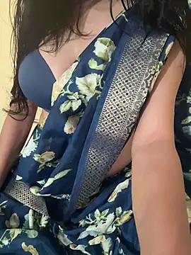 Aishu  Reddy online show from June 8, 2026, 9:43 am