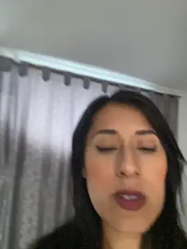 Snapshot of ELY_FE_ chatting on June 17, 2026, 3:22 pm ELY FE online show from June 17, 2026, 3:22 pm