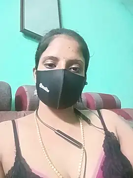 Snapshot of Tamil-chithura chatting on August 7, 2026, 5:52 pm Tamil-chithura online show from August 7, 2026, 5:52 pm