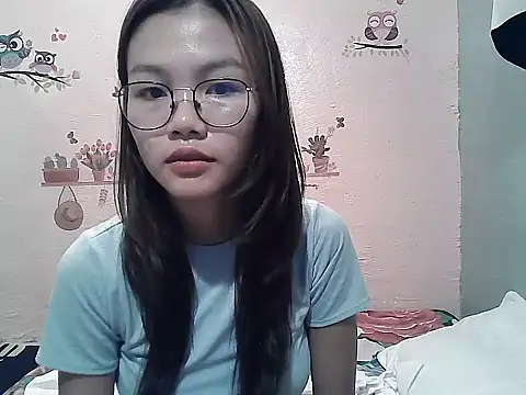 ClassyCrushpinay online show from June 12, 2026, 9:01 pm