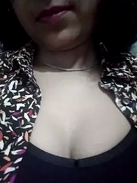 Naughty dii online show from June 12, 2026, 5:27 am