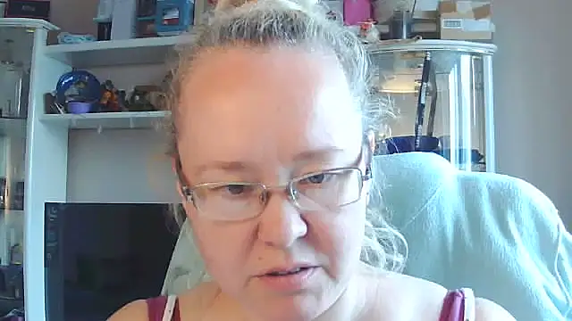 Viola27 online show from July 14, 2026, 11:16 am