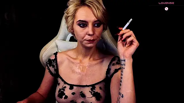 Blondice ann online show from August 5, 2026, 9:53 pm