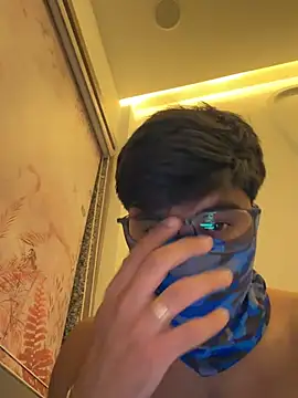 dreamy boy online show from July 29, 2026, 7:24 pm