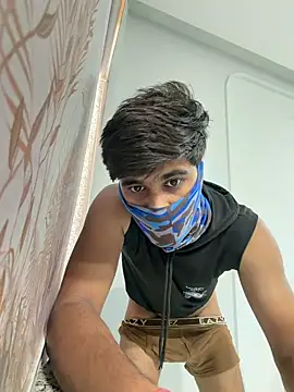 dreamy boy online show from June 12, 2026, 7:28 am