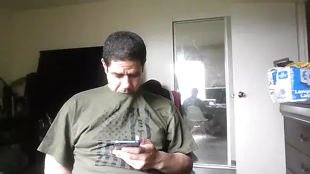 Snapshot of toosexy4myshirt chatting on June 23, 2026, 1:53 pm toosexy4myshirt online show from June 23, 2026, 1:53 pm