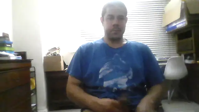 Snapshot of toosexy4myshirt chatting on August 1, 2026, 4:54 am toosexy4myshirt online show from August 1, 2026, 4:54 am