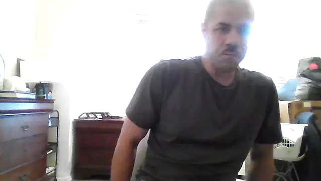 Snapshot of toosexy4myshirt chatting on July 14, 2026, 12:10 am toosexy4myshirt online show from July 14, 2026, 12:10 am