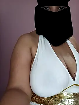 hot farawla00 online show from July 13, 2026, 9:19 am