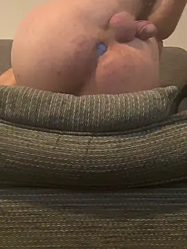 Snapshot of brokensissy chatting on July 31, 2026, 7:19 am brokensissy online show from July 31, 2026, 7:19 am