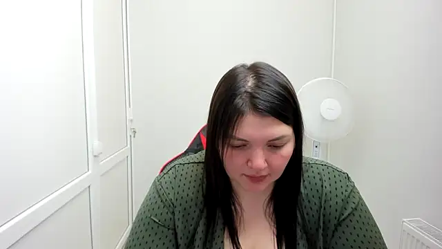 MargaretDark online show from June 11, 2026, 6:43 am