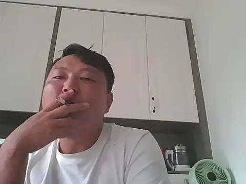 RzBBSS online show from June 8, 2026, 9:43 am
