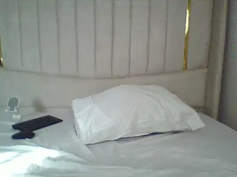 Snapshot of pleasureme_1 chatting on June 8, 2026, 1:33 pm pleasureme 1 online show from June 8, 2026, 1:33 pm