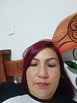 Agata Traviesa online show from July 6, 2026, 1:23 am