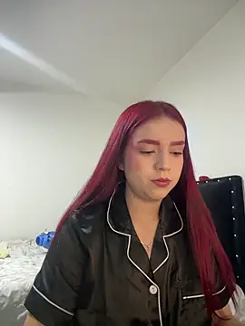 Snapshot of Mistic_Cherry_ chatting on June 10, 2026, 12:01 am Mistic Cherry online show from June 10, 2026, 12:01 am