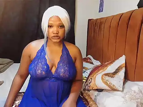 PrettyNyra online show from June 21, 2026, 7:30 pm