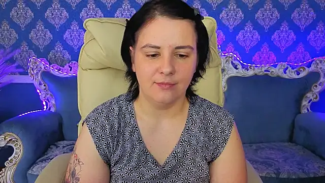 KatrinMilly online show from June 9, 2026, 7:31 am