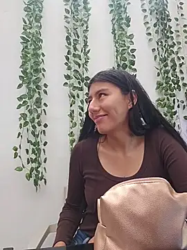 Carla Alvez online show from July 30, 2026, 6:29 pm