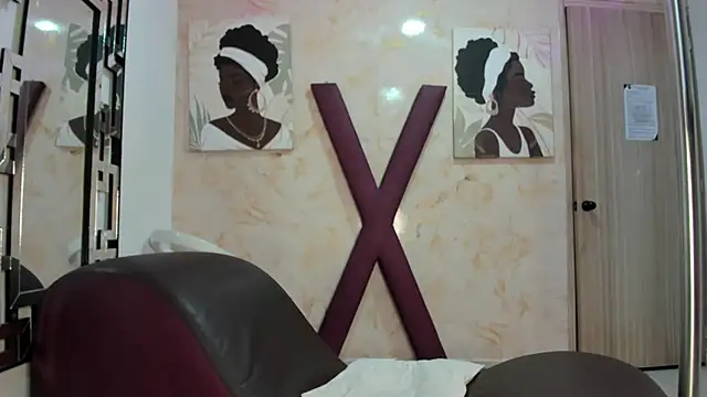 BLACK AND WHITET online show from June 13, 2026, 1:25 am