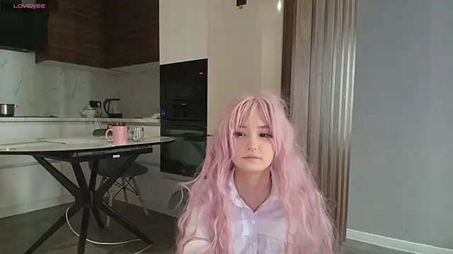 mimi cutee online show from June 16, 2026, 2:22 am