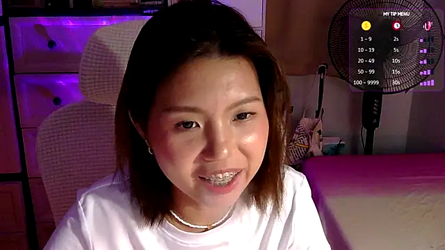 urgrl portia online show from July 1, 2026, 10:59 am
