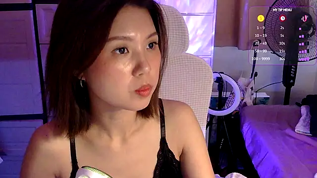 urgrl portia online show from June 21, 2026, 10:21 am