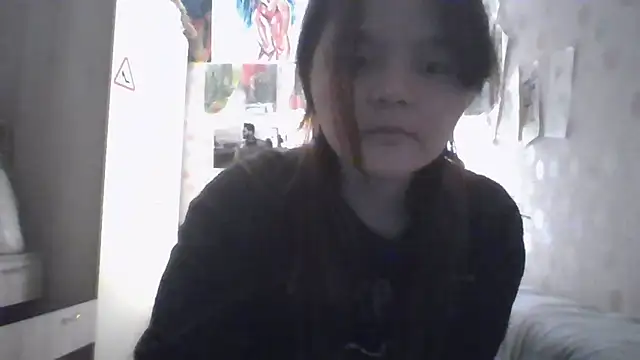 ZeldaSayre  online show from June 18, 2026, 8:14 pm