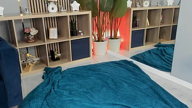 Boobzillaa online show from July 13, 2026, 3:17 am