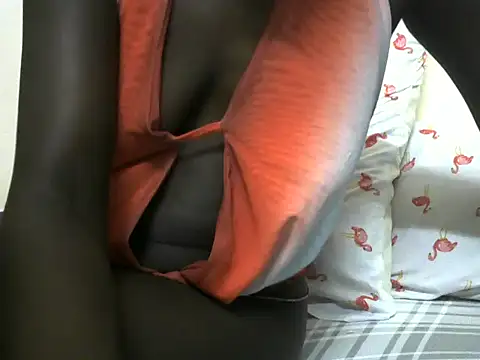 prettygurl- online show from June 29, 2026, 9:36 pm
