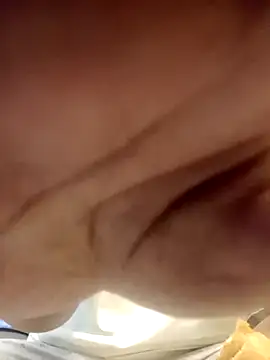 Snapshot of Sweet-cherrry chatting on June 28, 2026, 10:21 am Sweet-cherrry online show from June 28, 2026, 10:21 am