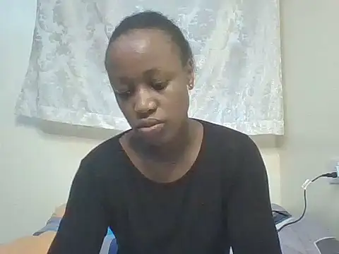 Snapshot of Sweet-cherrry chatting on July 7, 2026, 9:24 am Sweet-cherrry online show from July 7, 2026, 9:24 am