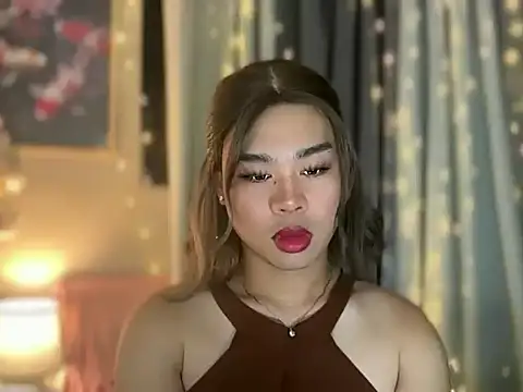 Horny HoneyX online show from July 5, 2026, 4:19 am