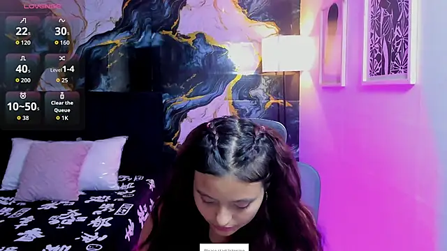 Snapshot of Miss_Kloee chatting on June 15, 2026, 11:43 am Miss Kloee online show from June 15, 2026, 11:43 am