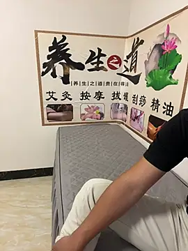 Snapshot of qujing002 chatting on July 11, 2026, 1:55 pm qujing002 online show from July 11, 2026, 1:55 pm
