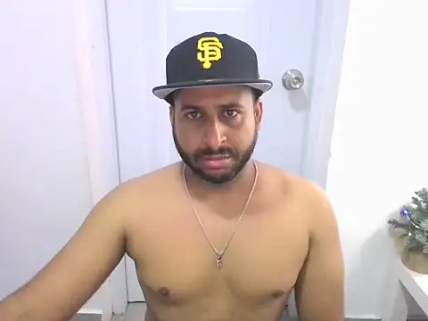 Chris Angel05 online show from June 18, 2026, 2:43 am
