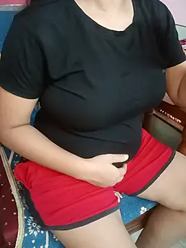 divya-222 online show from July 19, 2026, 5:32 pm