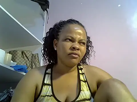 Snapshot of Africanah-Ke chatting on July 20, 2026, 12:40 am Africanah-Ke online show from July 20, 2026, 12:40 am