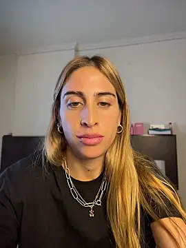 NicoleWilder online show from July 23, 2026, 4:58 pm