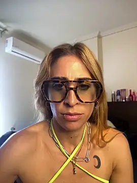 NicoleWilder online show from July 27, 2026, 3:41 pm