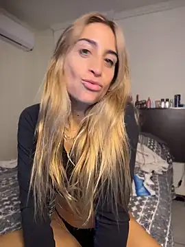 NicoleWilder online show from July 1, 2026, 3:01 pm