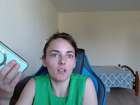 OliviaTheS online show from June 27, 2026, 9:26 am