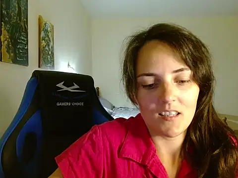 OliviaTheS online show from July 25, 2026, 8:04 pm