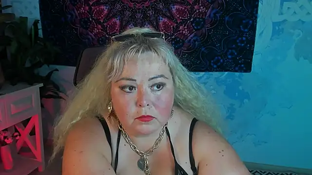 EvaMurller online show from August 5, 2026, 9:36 am