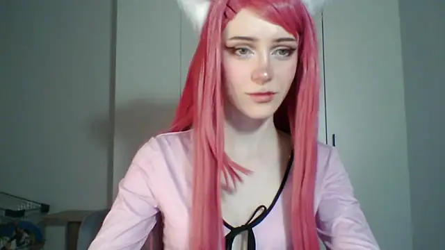 KayleneWesterberg online show from July 7, 2026, 3:04 pm