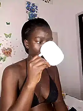petiteebony254 online show from June 30, 2026, 8:36 am